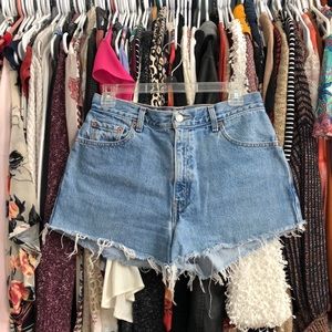 The PERFECT Authentic Levi cut offs. Sz. 2.